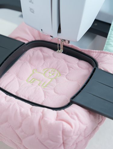 Halo-1  · Single-Needle Smart Embroidery Machine